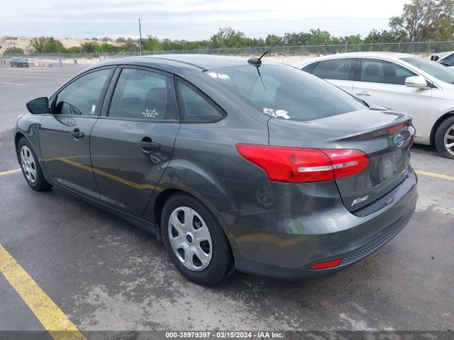 Ford FOCUS S 2016 1FADP3E2XGL281649 Image 3