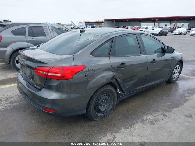 Ford FOCUS S 2016 1FADP3E2XGL281649 Image 4
