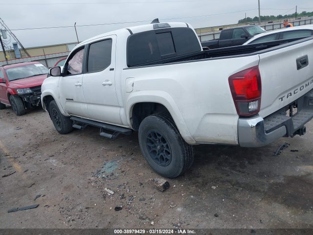 Toyota Tacoma Sr5 V6 2021 5TFAZ5CN3MX110715 Image 3
