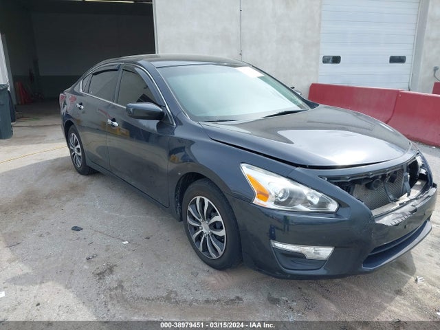 Nissan Altima 2.5 S 2015 1N4AL3APXFN333378 zdjęcie główne