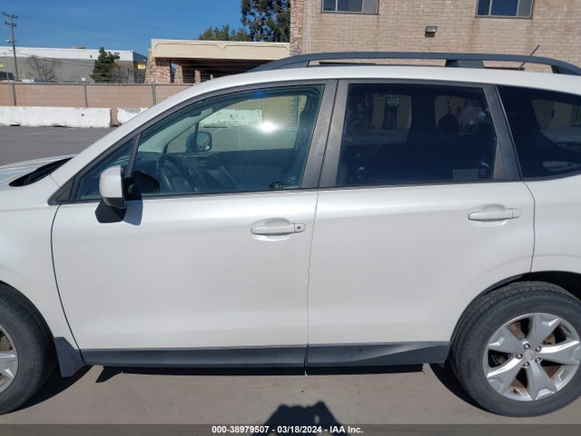 Subaru Forester 2.5i Premium 2014 JF2SJAEC0EH446187 Image 15