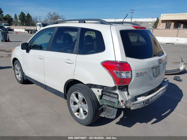 Subaru Forester 2.5i Premium 2014 JF2SJAEC0EH446187 Image 3