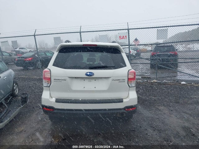 Subaru Forester 2.5i Premium 2017 JF2SJAEC7HH577427 Image 16