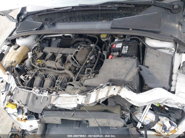 Ford FOCUS SE 2014 1FADP3K23EL450010 Image 10