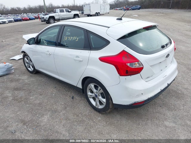 Ford FOCUS SE 2014 1FADP3K23EL450010 Image 3