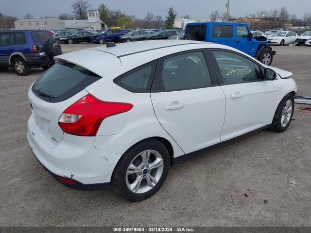 Ford FOCUS SE 2014 1FADP3K23EL450010 Image 4