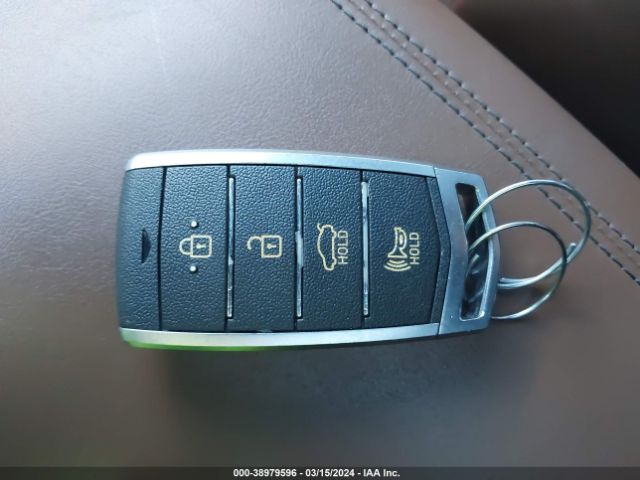 KMTG34LEXLU057731 Genesis G70 3.3t Awd