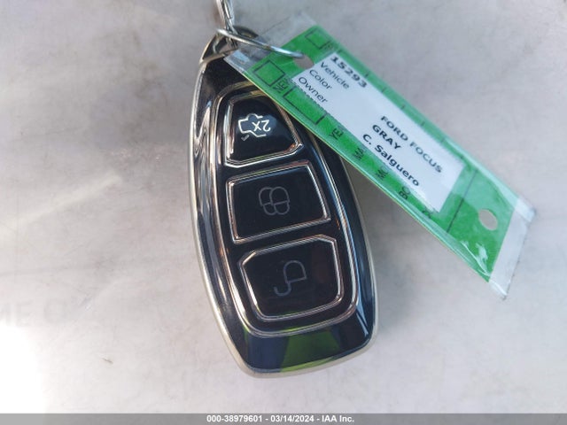 Ford FIESTA ST 2017 3FADP4GX1HM153539 Image 11