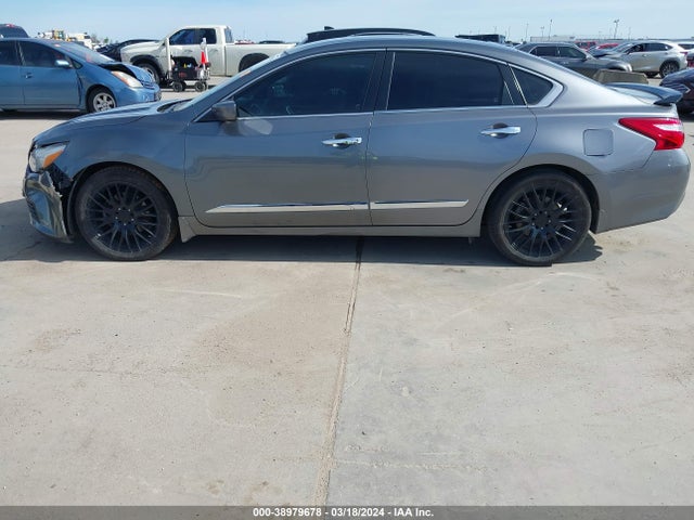 Nissan Altima 2.5 S 2017 1N4AL3AP2HN340666 Image 14