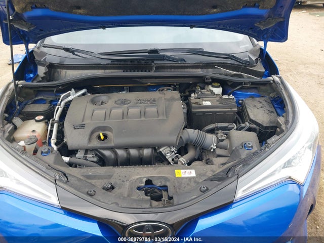 Toyota C-HR LE 2019 JTNKHMBXXK1053932 Image 10