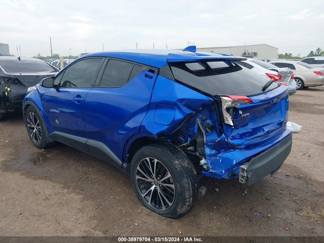 Toyota C-HR LE 2019 JTNKHMBXXK1053932 Image 3