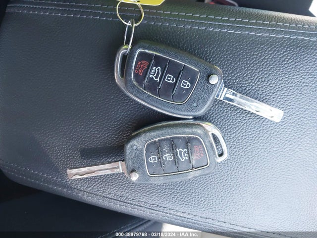 Aukcja sprzedaży 2016 Hyundai Tucson Se, vin: KM8J3CA46GU158923, numer aukcji: 38979768