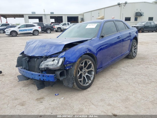 Chrysler 300 Touring 2018 2C3CCAAG3JH308870 Image 2