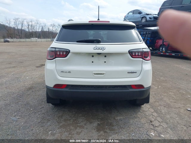 Jeep New Compass Latitude 4x4 2017 3C4NJDBB3HT650934 Image 17