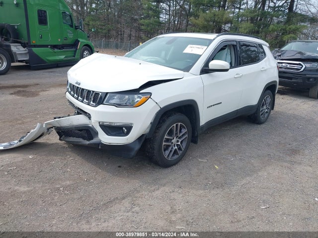 Jeep New Compass Latitude 4x4 2017 3C4NJDBB3HT650934 Image 2