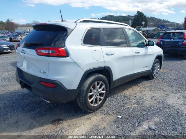 1C4PJMCS0GW270174 Jeep Cherokee Latitude