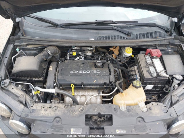 Chevrolet Sonic Lt Auto 2015 1G1JC5SH0F4202150 Image 10