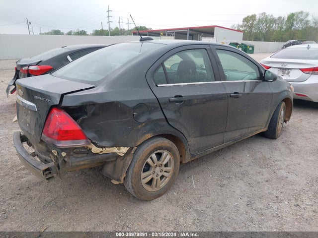 Chevrolet Sonic Lt Auto 2015 1G1JC5SH0F4202150 Image 4