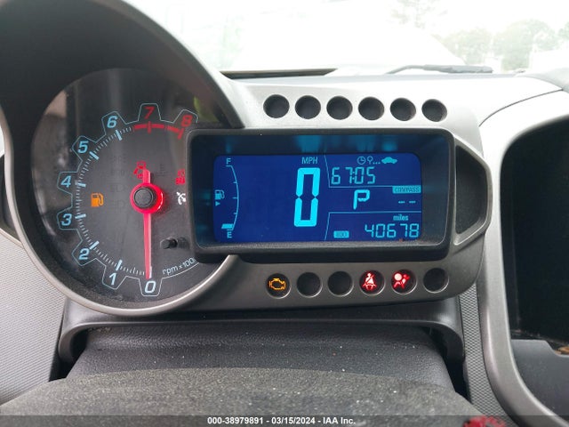 Chevrolet Sonic Lt Auto 2015 1G1JC5SH0F4202150 Image 7