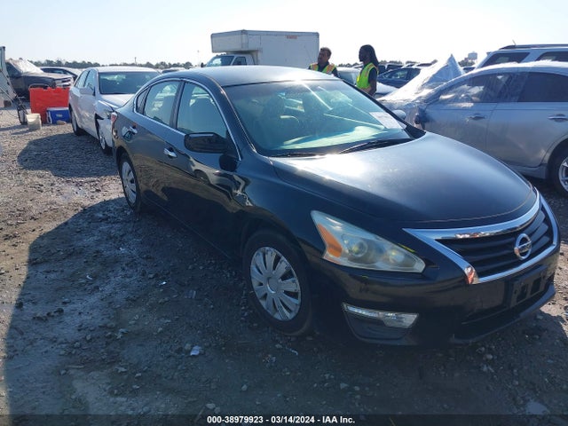 Nissan Altima 2.5 S 2014 1N4AL3AP6EC316104 main image