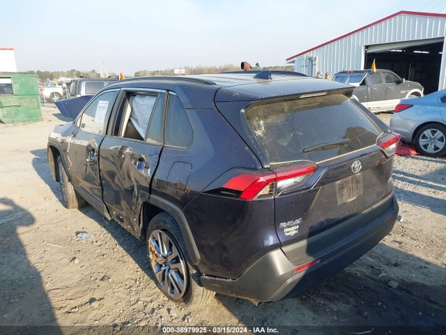 Toyota Rav4 Xle Premium 2022 2T3C1RFVXNW224686 Image 3