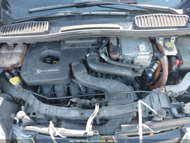 1FADP5AU1JL103798 Ford C-max Hybrid Se