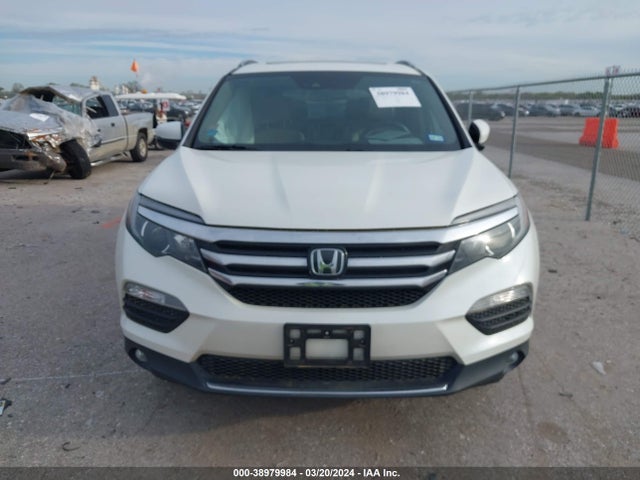 Honda Pilot Elite 2017 5FNYF6H0XHB000576 Image 12