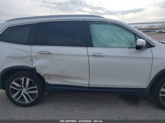 Honda Pilot Elite 2017 5FNYF6H0XHB000576 Image 13