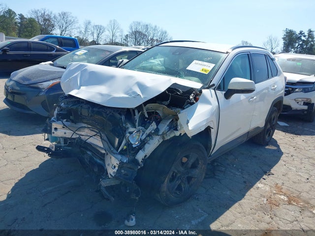 Toyota Rav4 Xle 2021 2T3W1RFV3MW113263 Image 2