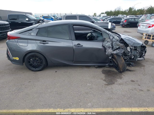 Toyota Prius Prime Xle 2022 JTDKAMFP8N3213950 Image 13