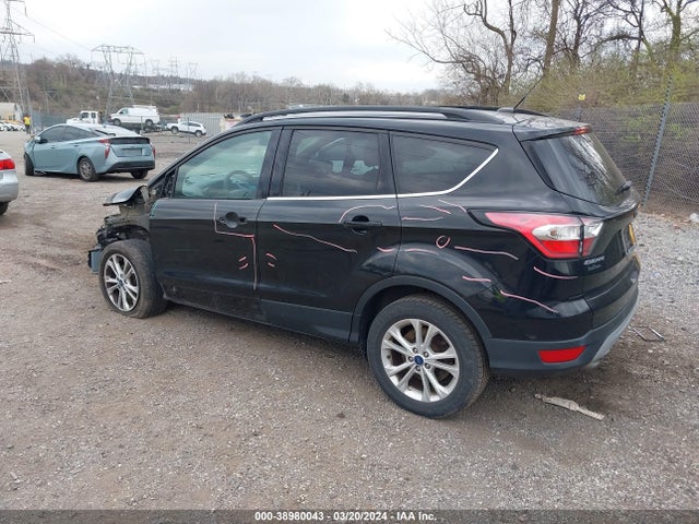 Ford ESCAPE SE 2017 1FMCU0GD5HUD30162 Image 3