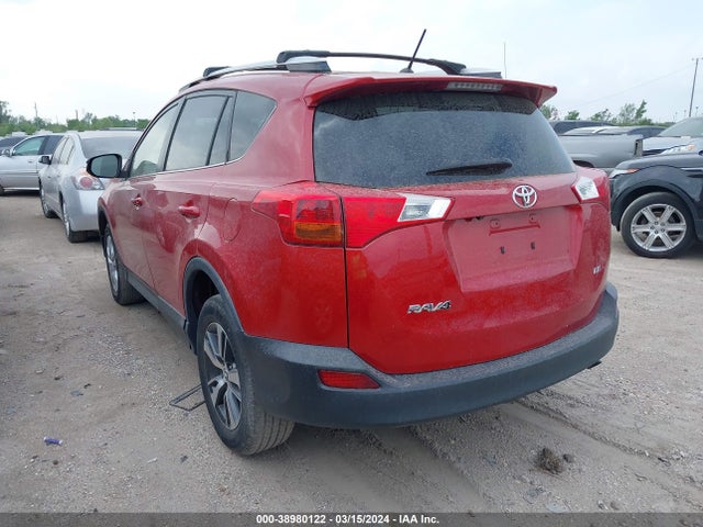 Toyota RAV4 LE 2015 JTMZFREV2FD057560 Image 3