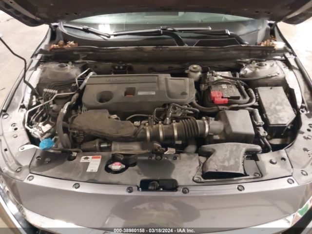 1HGCV2F98JA053882 Honda Accord Touring 2.0t