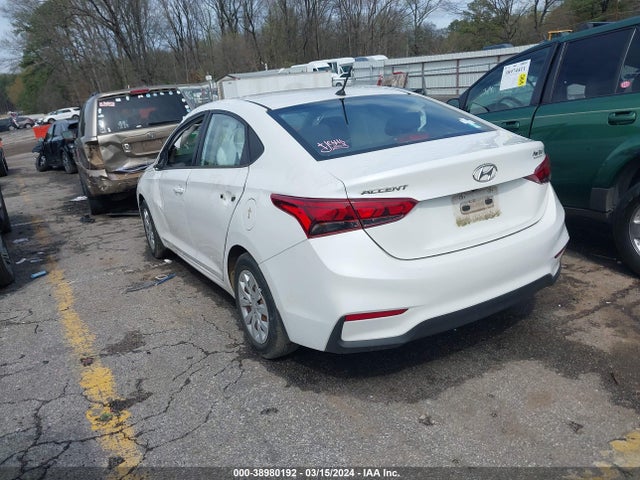 Hyundai ACCENT SE 2019 3KPC24A30KE057767 Image 3