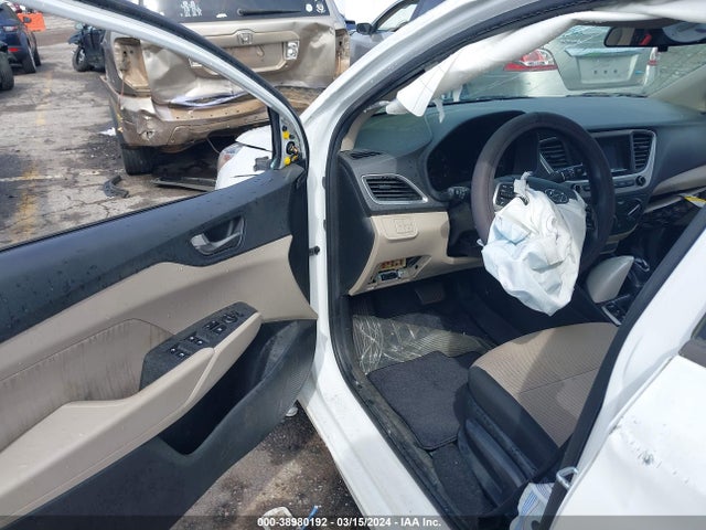 Hyundai ACCENT SE 2019 3KPC24A30KE057767 Image 5