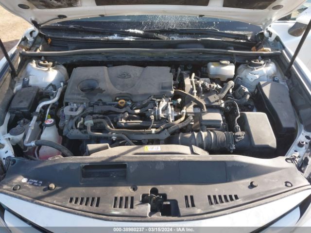 4T1B21HK4JU003147 Toyota Camry Hybrid Xle