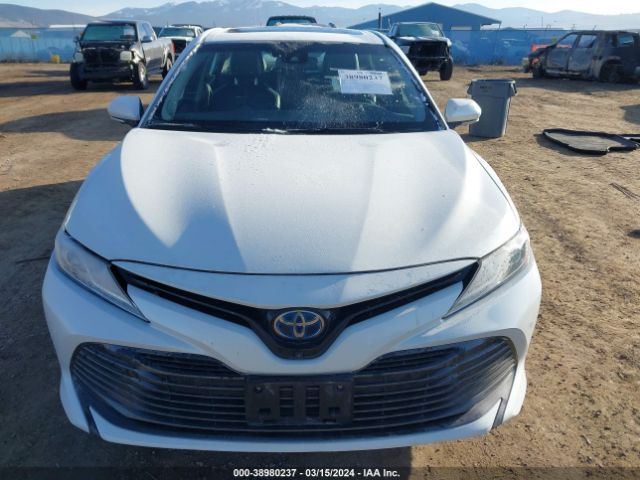 4T1B21HK4JU003147 Toyota Camry Hybrid Xle