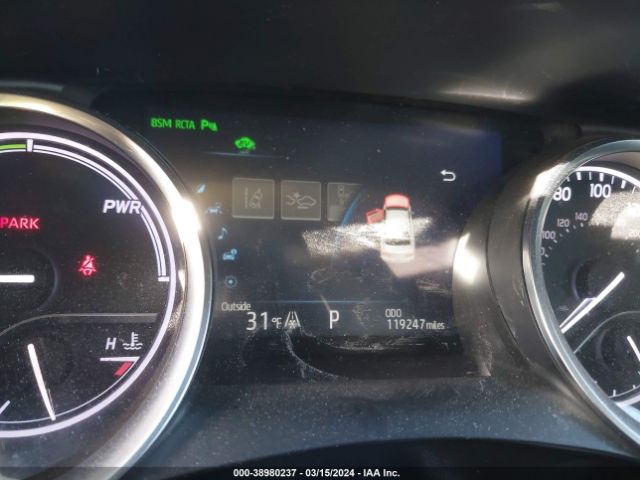 4T1B21HK4JU003147 Toyota Camry Hybrid Xle