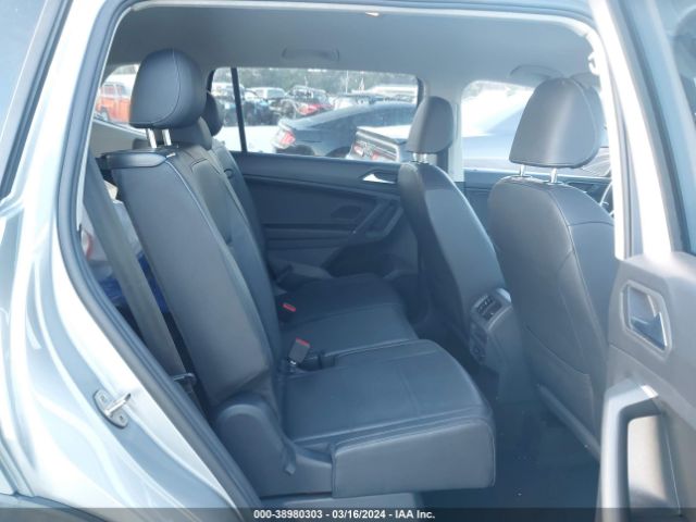 3VV3B7AX3LM132569 Volkswagen Tiguan 2.0t Se/2.0t Se R-line Black/2.0t Sel