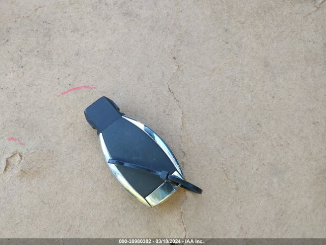 WDDUG8CB1EA037882 Mercedes-Benz S 550