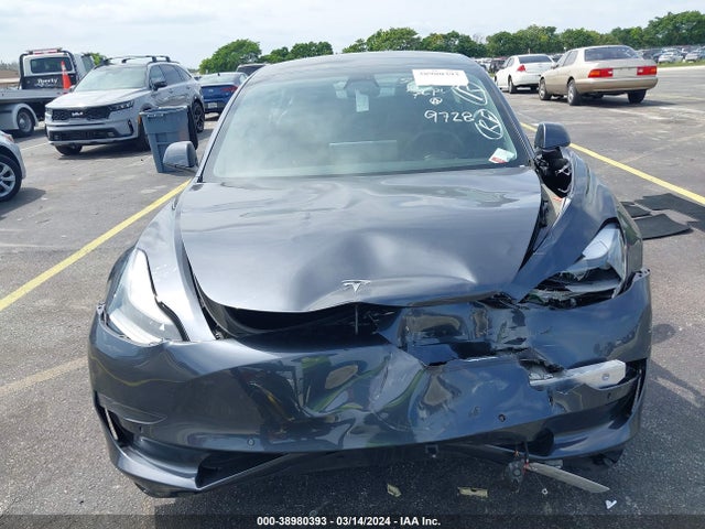 Tesla Model 3 Long Range Dual Motor All-wheel Drive 2022 5YJ3E1EB6NF189728 Image 12