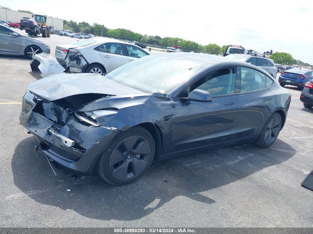 Tesla Model 3 Long Range Dual Motor All-wheel Drive 2022 5YJ3E1EB6NF189728 Image 2