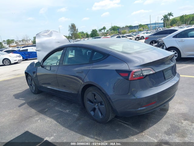 Tesla Model 3 Long Range Dual Motor All-wheel Drive 2022 5YJ3E1EB6NF189728 Image 3