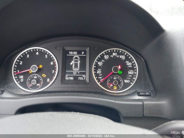 2016 VOLKSWAGEN TIGUAN WVGBV7AX1GW545741 Photo 6