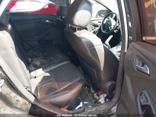 Ford Focus Titanium 2014 1FADP3N28EL180056 Image 8
