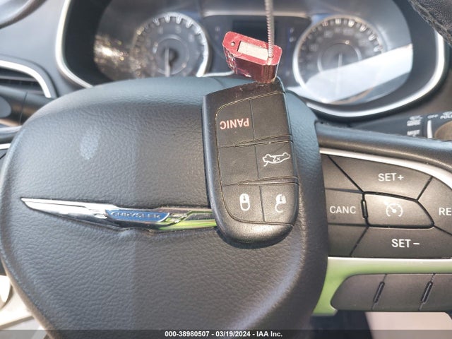 Chrysler 200 Limited 2015 1C3CCCAB6FN603086 Image 11