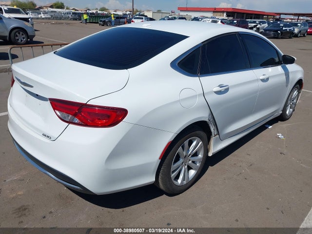 Chrysler 200 Limited 2015 1C3CCCAB6FN603086 Image 4