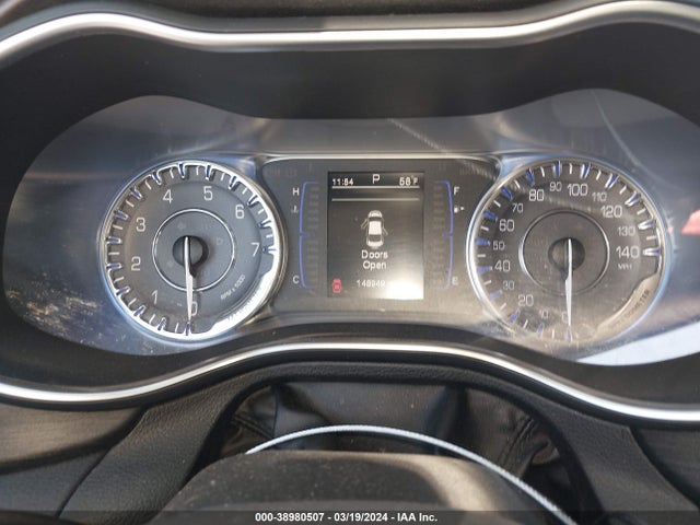 Chrysler 200 Limited 2015 1C3CCCAB6FN603086 Image 7