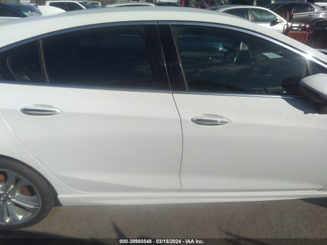 Chevrolet Cruze Premier Auto 2018 3G1BF6SM6JS629467 Image 13