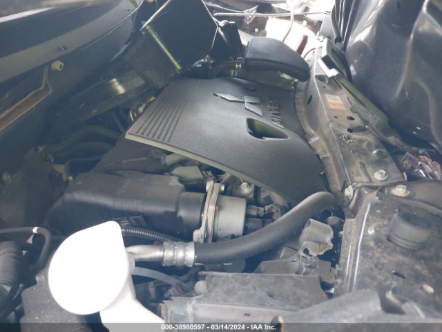 JA4AD3A33HZ012535 Mitsubishi Outlander Sel